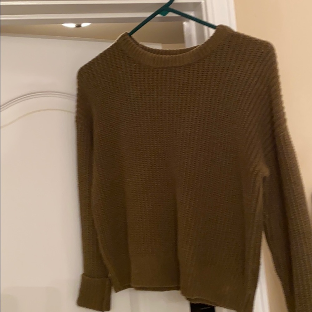 Women’s sweater